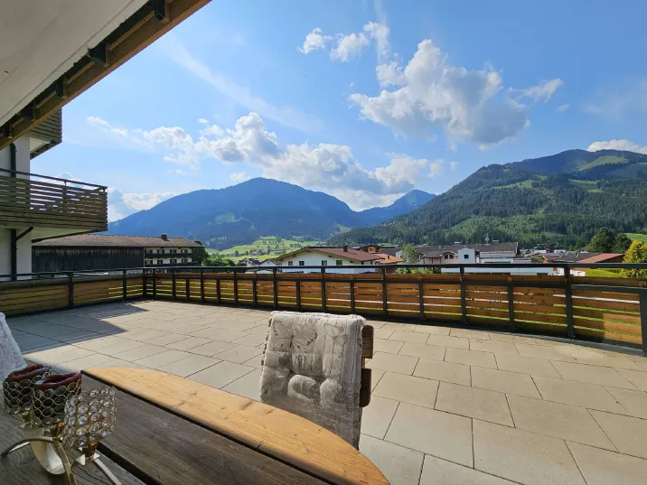 3-Zimmerwohnung mit XL-Terrasse am Sonnhang