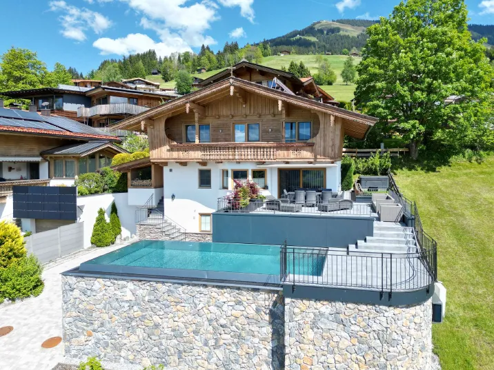 Infinity Living