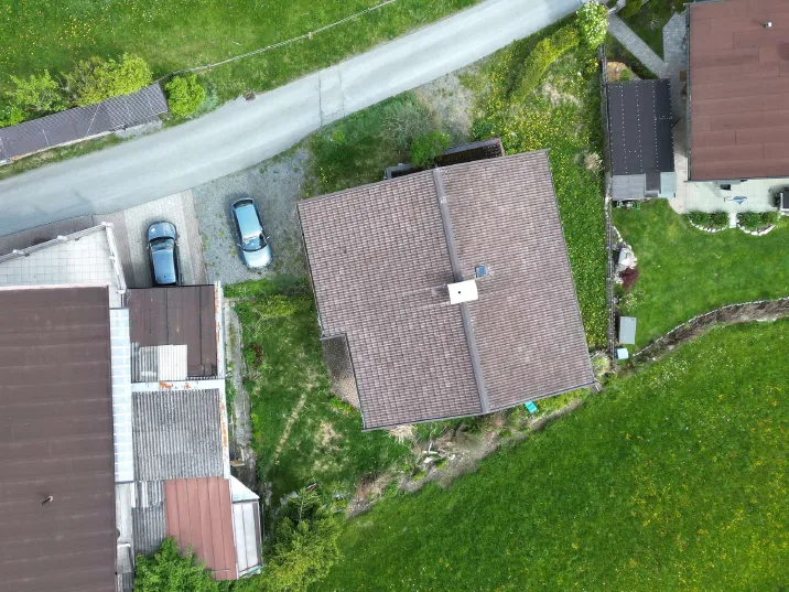 Grundstück mit royalem Bergblick und Baubescheid