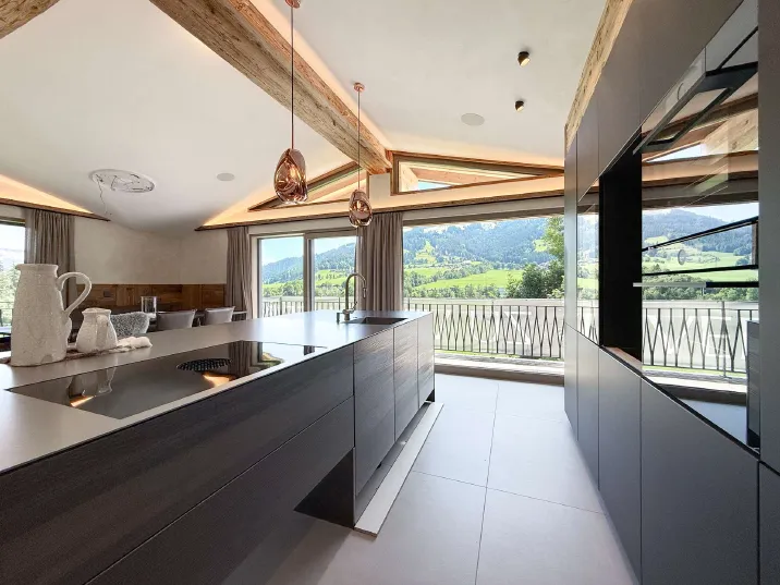 Großzügiges Einfamilienhaus mit Kaiserblick und genehmigtem Bescheid