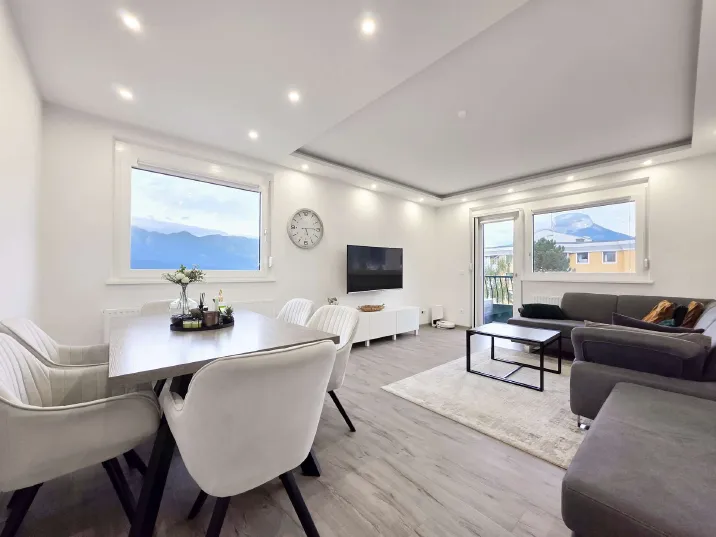 Moderne 4-Zimmer Citywohnung mit Bergblick