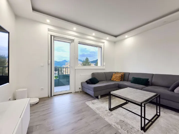 Moderne 4-Zimmer Citywohnung mit Bergblick
