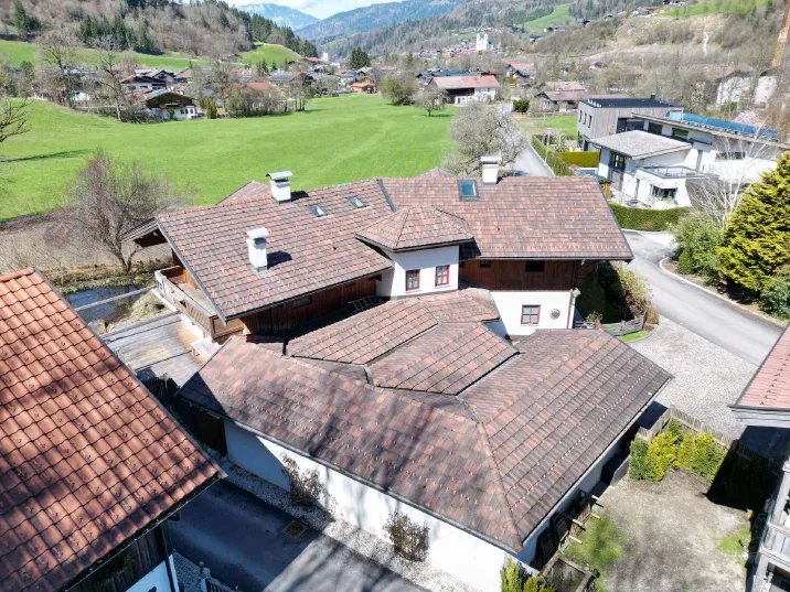 Großzügiges Mehrgenerationenhaus in Ruhelage