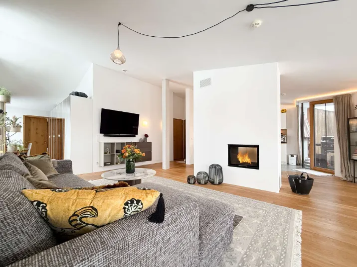 Hochwertige Penthousewohnung am Sonnhang