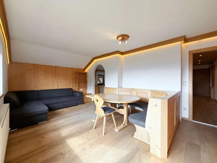2-Zimmer-Dachgeschosswohnung mit Panoramablick